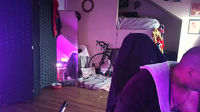 bigshh8 online show from January 17, 5:49 pm