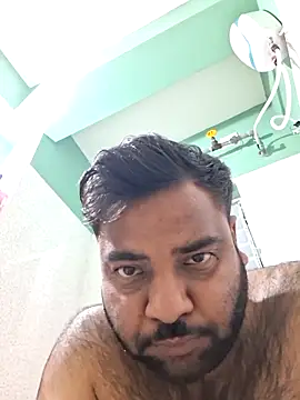 Rmoeo92 online show from February 3, 1:16 pm