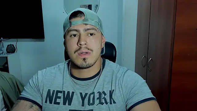 Baltazar Dupont online show from April 17, 2:58 am