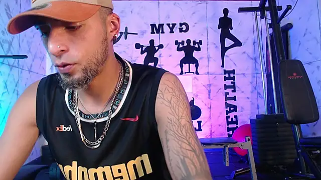 DrakeNeumann online show from July 18, 3:57 am