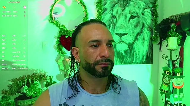 Snapshot of mr_maik chatting on March 17, 10:17 am mr maik online show from March 17, 10:17 am