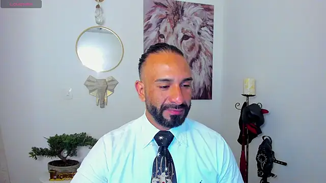 Snapshot of mr_maik chatting on December 12, 9:51 am mr maik online show from December 12, 9:51 am