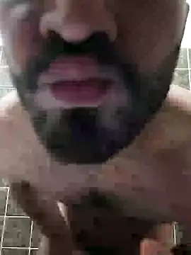 Analcholic online show from December 12, 5:52 am