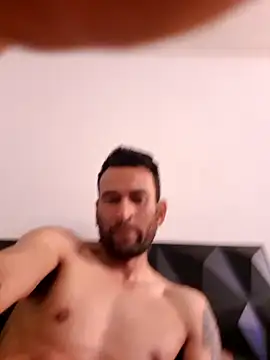 JulioCessar online show from March 7, 7:11 pm