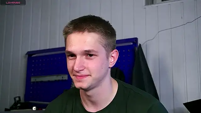 dustyn fox online show from November 8, 3:04 pm