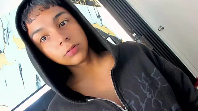 Seductivo jr online show from March 27, 1:01 pm