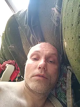 Pineapple04 online show from June 7, 6:42 am