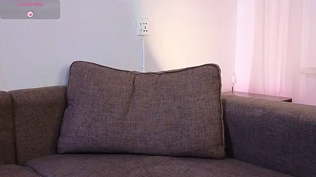 Snapshot of xteddy_bear chatting on February 2, 8:51 pm xteddy bear online show from February 2, 8:51 pm