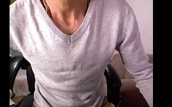 Snapshot of 20vEEr chatting on October 11, 12:58 am 20vEEr online show from October 11, 12:58 am