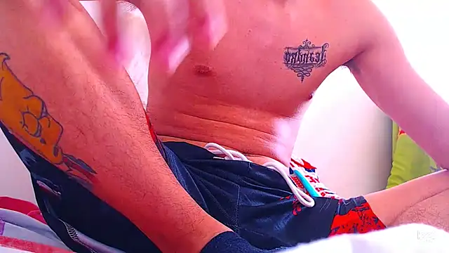 ADAM HOT online show from November 29, 5:15 pm