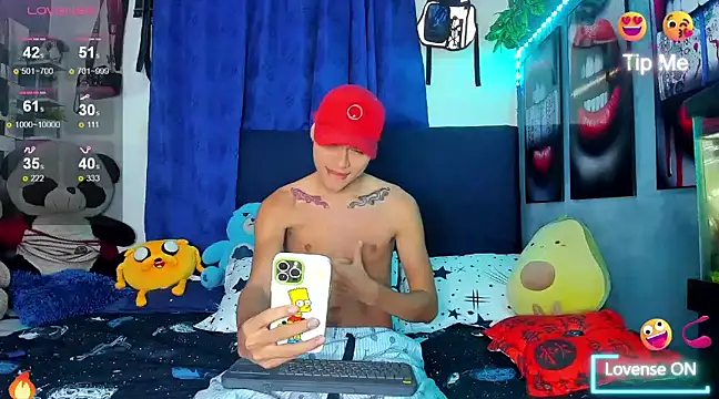 Snapshot of soyander03_ chatting on February 27, 11:48 pm soyander03 online show from February 27, 11:48 pm