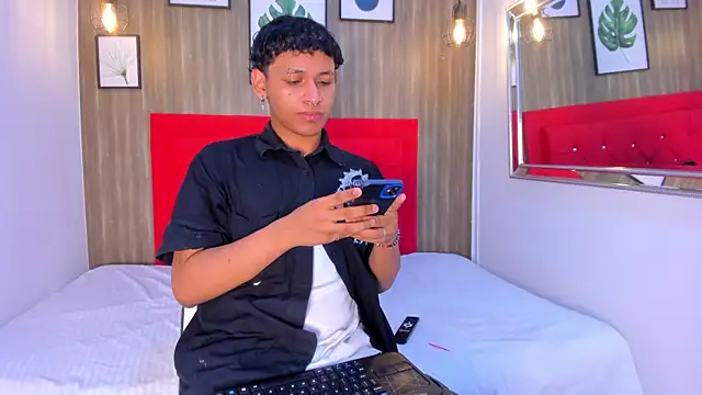 axel ps online show from September 23, 3:50 am