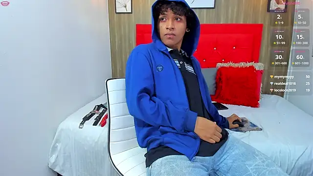 axel ps online show from February 25, 8:51 pm