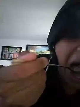 axel ps online show from February 3, 8:57 pm