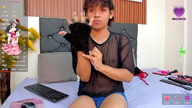 axel ps online show from December 17, 3:17 am