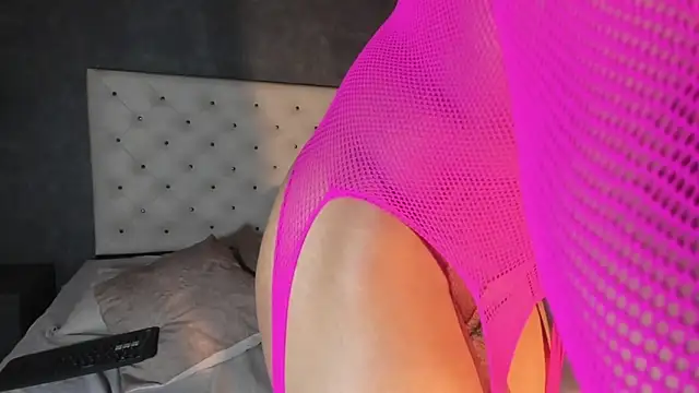 Snapshot of esteban_cor chatting on September 19, 9:14 pm esteban cor online show from September 19, 9:14 pm