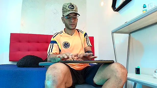 Snapshot of Andrey_u92 chatting on October 2, 9:08 pm Andrey u92 online show from October 2, 9:08 pm