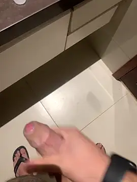 smithrosinha online show from September 10, 6:45 am