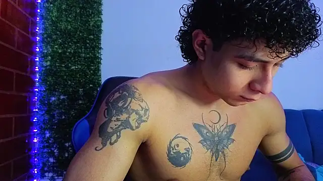 Demitryo online show from April 21, 6:19 am