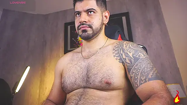 king hard online show from April 19, 9:42 am