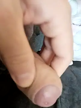 Grig1982 online show from November 4, 6:47 am