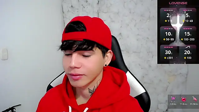 Tayson Rivers online show from December 14, 7:21 pm