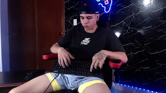 maty hardx online show from January 4, 3:17 pm