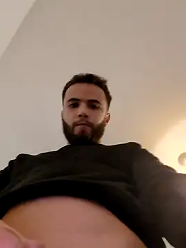 pedrolitoo1203 online show from December 3, 5:55 pm