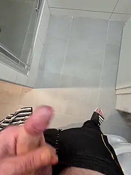 kisbiro77777 online show from March 3, 9:21 pm