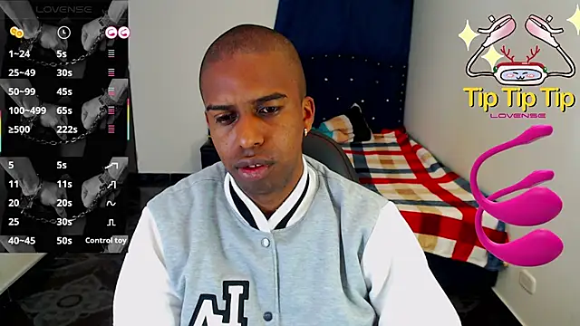 Snapshot of mrjhon26 chatting on February 5, 9:46 am mrjhon26 online show from February 5, 9:46 am