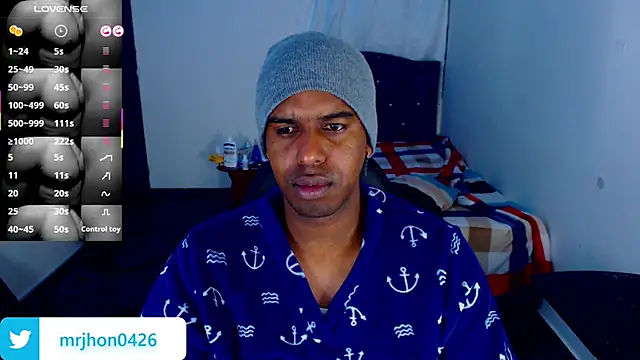 Snapshot of mrjhon26 chatting on September 14, 12:45 am mrjhon26 online show from September 14, 12:45 am