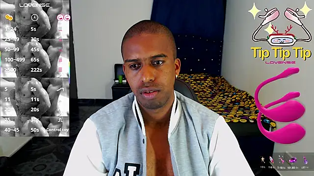 Snapshot of mrjhon26 chatting on February 28, 2:53 am mrjhon26 online show from February 28, 2:53 am