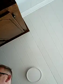 J83560Jason online show from April 21, 12:35 am