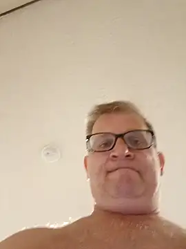 J83560Jason online show from July 16, 8:27 pm