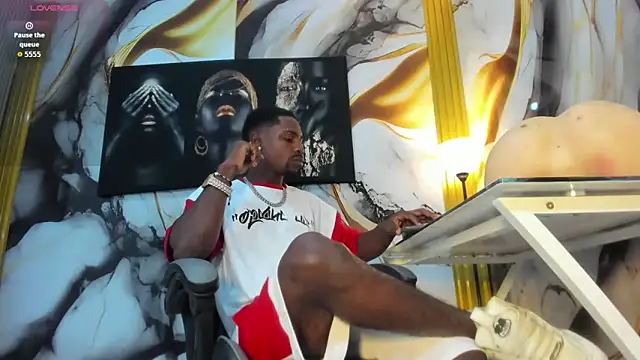 Thomas shelbys online show from January 7, 3:55 am