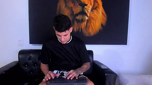 kyle smithxx online show from December 5, 12:52 am