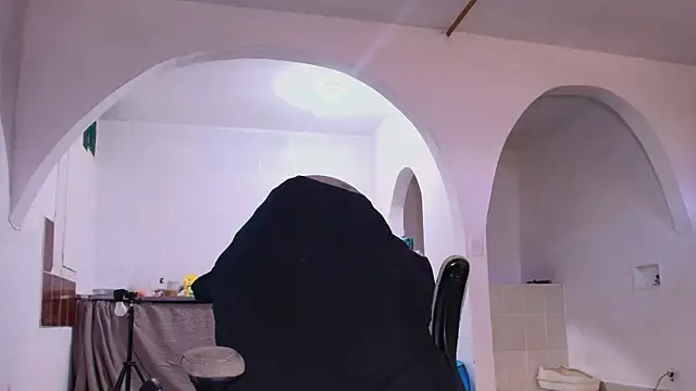 KaelMoreau online show from June 24, 2:09 pm