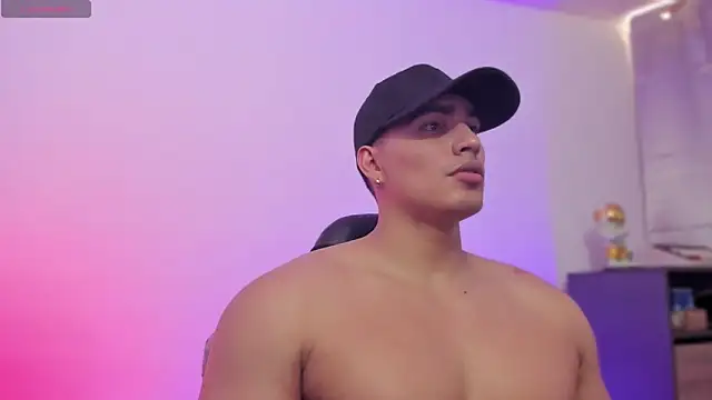 JamesGraay online show from January 5, 5:27 pm