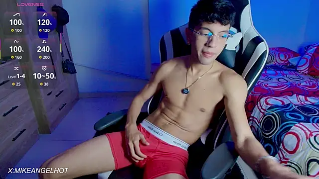 Angelligth online show from April 24, 4:04 am