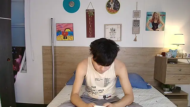Snapshot of justinbiler chatting on October 1, 1:59 pm justinbiler online show from October 1, 1:59 pm