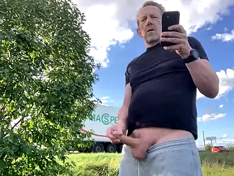 BennyK72 online show from September 12, 3:45 pm