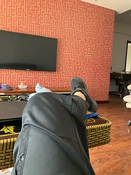 Snapshot of bcc0001 chatting on October 29, 5:10 am bcc0001 online show from October 29, 5:10 am