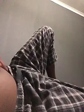 TheeRealShow online show from December 5, 11:23 pm