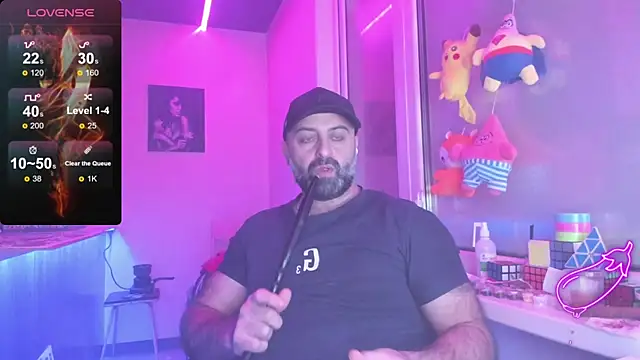 Snapshot of MAGABEAR077 chatting on December 22, 3:55 pm MAGABEAR077 online show from December 22, 3:55 pm