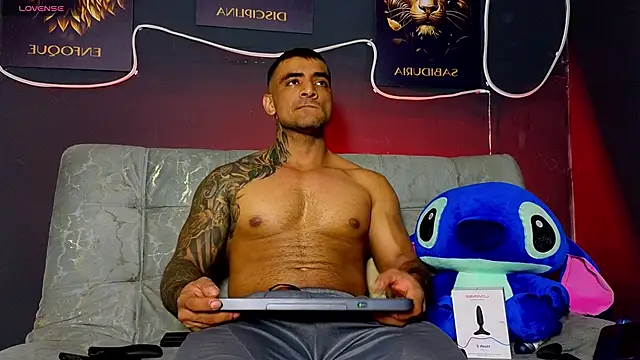 ERIC HARRISON online show from April 25, 2:58 am