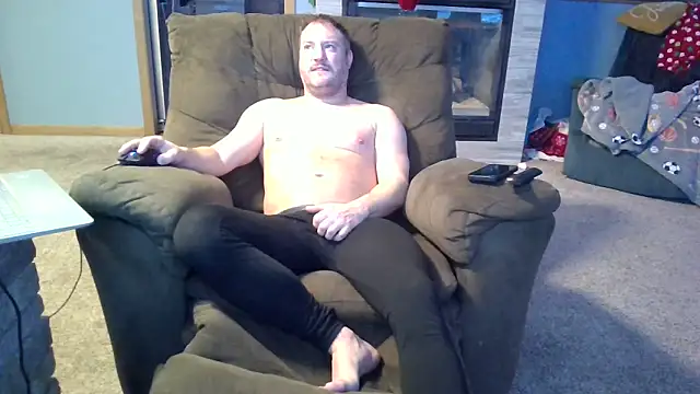 Bretto18 online show from December 27, 2:12 pm