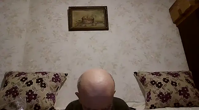 Snapshot of mariusica1@xh chatting on January 26, 12:48 am mariusica1xh online show from January 26, 12:48 am