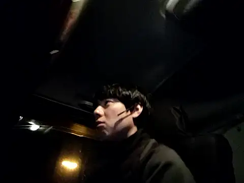 whitebriefboy online show from February 12, 2:56 pm