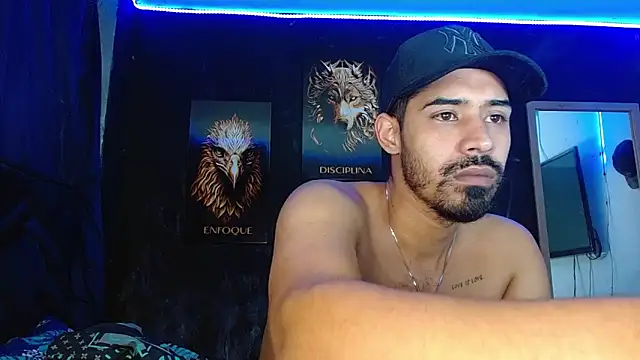 Snapshot of ryanse_hot chatting on February 14, 6:51 pm ryanse hot online show from February 14, 6:51 pm