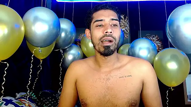 Snapshot of ryanse_hot chatting on December 6, 4:17 pm ryanse hot online show from December 6, 4:17 pm